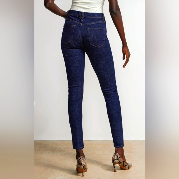 NEW YORK & COMPANY SOHO SKINNY ANKLE JEANS - Picture 2 of 6